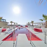 Amazing Sea View From The Comfort Of The Jacuzzi Lejlighed