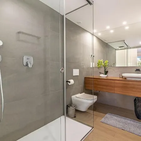 Apartment Amazing Sea View From The Comfort Of The Jacuzzi