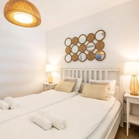 Apartment Amazing Sea View From The Comfort Of The Jacuzzi *