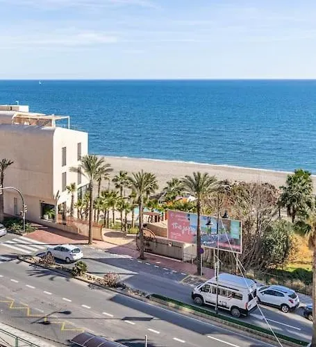 Amazing Sea View From The Comfort Of The Jacuzzi Apartment Fuengirola
